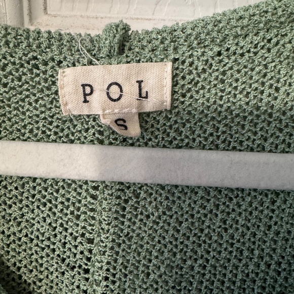 POL Daisy Print Sage Green Hooded V-Neck Oversized Small Sweater - Picture 2 of 3